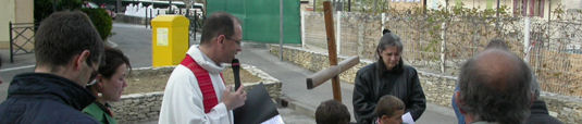Chemin de croix dans Venelles, vendredi saint 2009